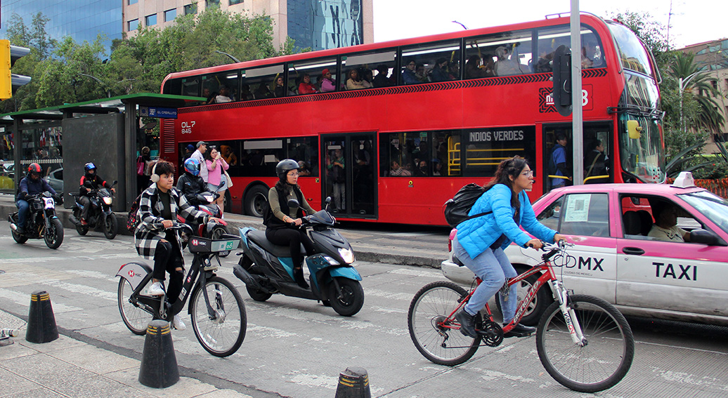 Morning Commute in Mexico City